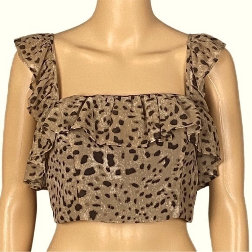 LPA/REVOLVE cropped “Top 692” in Italian Leopard w/back zipper. Size Medium. EUC